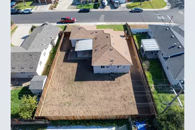 311 Charles Avenue, Manteca, CA 95336 - Photo 14