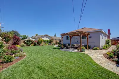 311 Charles Avenue, Manteca, CA 95336 - Photo 10