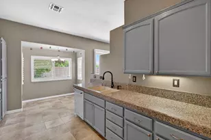 8505 Ardennes Way, Elk Grove, CA 95758 - Photo 16
