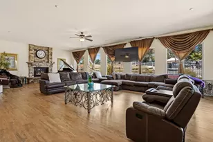 11875 Gidaro Dr, Elk Grove, CA 95624 - Photo 18
