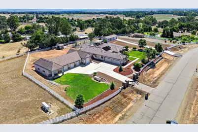 11875 Gidaro Drive, Elk Grove, CA 95624 - Photo 96
