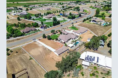 11875 Gidaro Drive, Elk Grove, CA 95624 - Photo 92