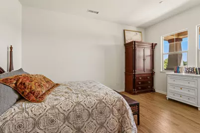 11875 Gidaro Drive, Elk Grove, CA 95624 - Photo 38