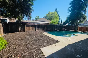 1450 Oak Nob Way, Sacramento, CA 95833 - Photo 12