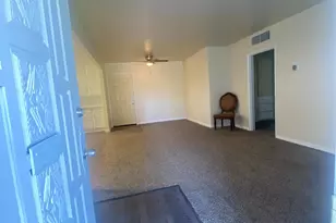 1401 El Sereno Dr, Bakersfield, CA 93304 - Photo 2