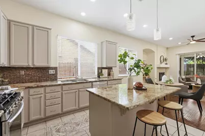 681 Eastbrook Circle, Sacramento, CA 95835 - Photo 14