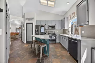 5300 Harvest Moon Court, Elk Grove, CA 95758 - Photo 14