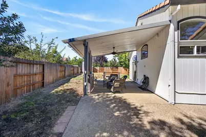 5300 Harvest Moon Court, Elk Grove, CA 95758 - Photo 42