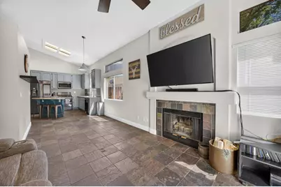 5300 Harvest Moon Court, Elk Grove, CA 95758 - Photo 18