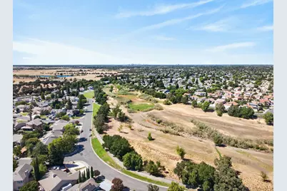 5300 Harvest Moon Court, Elk Grove, CA 95758 - Photo 54