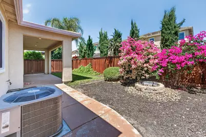 18094 Calaveras Drive, Lathrop, CA 95330 - Photo 40