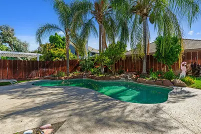 966 Shelly Court, Ripon, CA 95366 - Photo 32