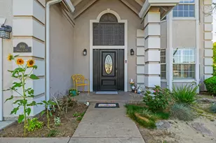 966 Shelly Ct, Ripon, CA 95366 - Photo 2