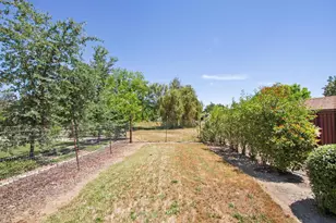 11433 Randolph Rd, Wilton, CA 95693 - Photo 40