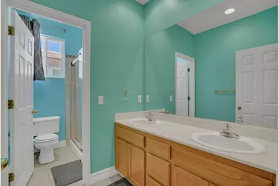 2160 Iberis Court, Tracy, CA 95376 - Photo 18