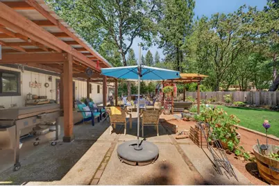16753 Oscar Drive, Grass Valley, CA 95949 - Photo 12