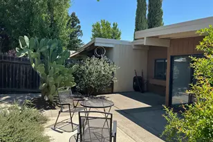 34 Chief Ct, Sacramento, CA 95833 - Photo 4