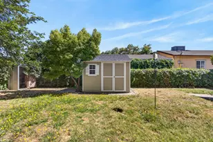 611 Atkinson St, Roseville, CA 95678 - Photo 28
