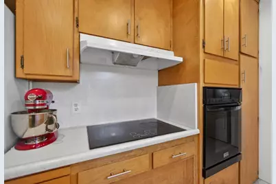 6051 40th Avenue, Sacramento, CA 95824 - Photo 18
