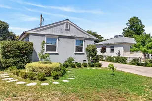 6051 40th Ave, Sacramento, CA 95824 - Photo 2