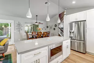 3925 Woodpointe Cir, Sacramento, CA 95821 - Photo 22
