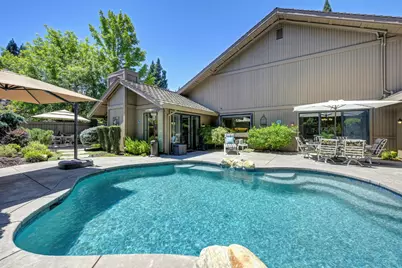 11452 Forty Niner Circle, Rancho Cordova, CA 95670 - Photo 36