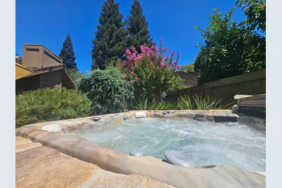 11452 Forty Niner Circle, Rancho Cordova, CA 95670 - Photo 4