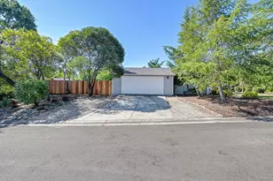 3010 Warren Ln, El Dorado Hills, CA 95762 - Photo 4