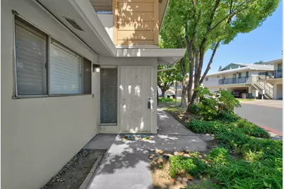 6209 Longford Drive #2, Citrus Heights, CA 95621 - Photo 2
