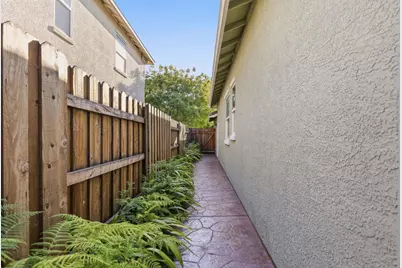 3325 Brolio Court, Rancho Cordova, CA 95670 - Photo 52