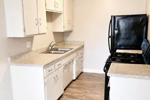 7857 S Sayonara Dr, Citrus Heights, CA 95610 - Photo 12
