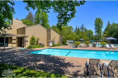 1125 Commons Drive, Sacramento, CA 95825 - Photo 32