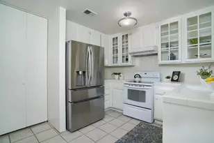 1125 Commons Dr, Sacramento, CA 95825 - Photo 10