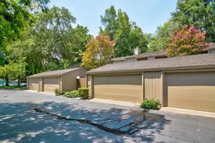 1125 Commons Dr, Sacramento, CA 95825 - Photo 26