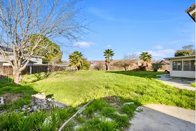 454 Oakwood Drive, Los Banos, CA 93635 - Photo 30