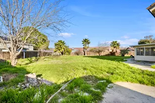 454 Oakwood Dr, Los Banos, CA 93635 - Photo 30