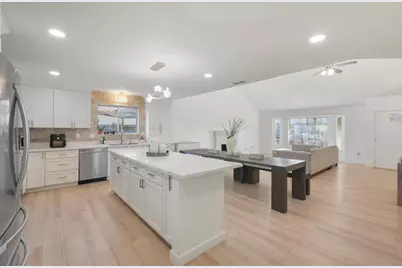 454 Oakwood Drive, Los Banos, CA 93635 - Photo 14