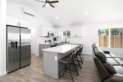 2356 Boxwood Street, Sacramento, CA 95815 - Photo 24