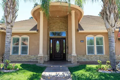1350 Burman Dr, Turlock, CA 95382 - Photo 2