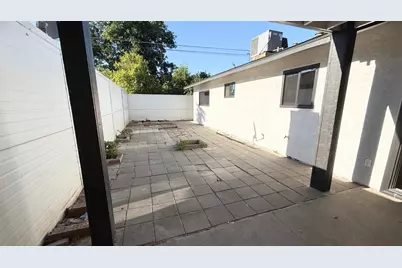 417 Mount Everest Ct, Modesto, CA 95358 - Photo 22