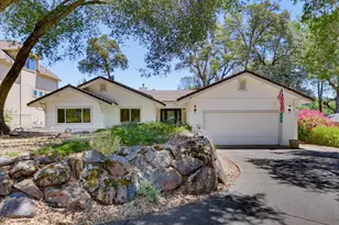 18087 Jayhawk Dr, Penn Valley, CA 95946 - Photo 1