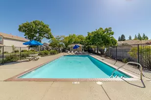 3360 Apollo Cir, Roseville, CA 95661 - Photo 4