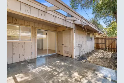 3725 N Fruit Avenue #B, Fresno, CA 93705 - Photo 20