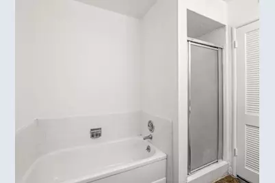 3725 N Fruit Avenue #B, Fresno, CA 93705 - Photo 16