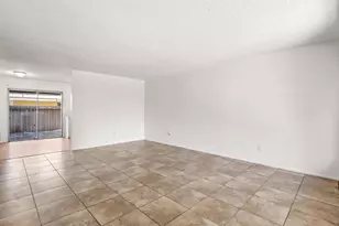 3725 N Fruit Ave, Fresno, CA 93705 - Photo 4