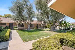 3725 N Fruit Ave, Fresno, CA 93705 - Photo 2