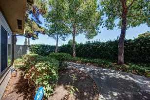 3468 Sugarcreek Dr, San Jose, CA 95121 - Photo 32