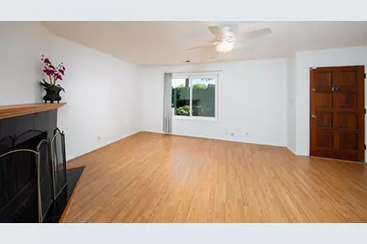 3468 Sugarcreek Drive, San Jose, CA 95121 - Photo 36