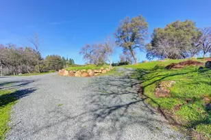 13598 Desperado Dr, Penn Valley, CA 95946 - Photo 28