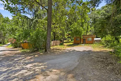 18527 Cherry Creek Road, Grass Valley, CA 95949 - Photo 10